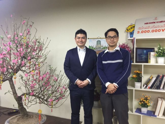Mr. Togari from Jetro Singapore visits SotaTek