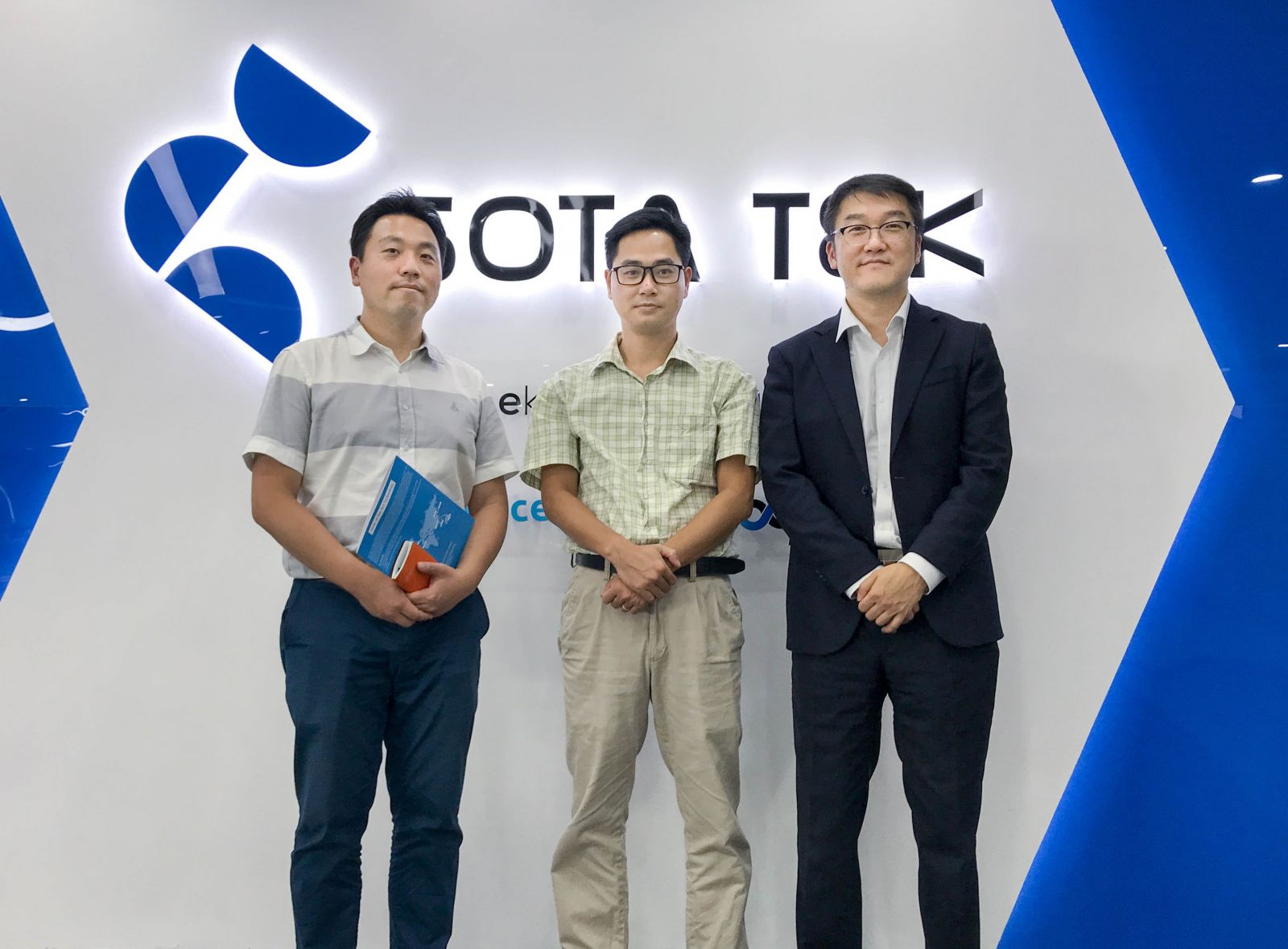 HFT Securities leaders visit SotaTek