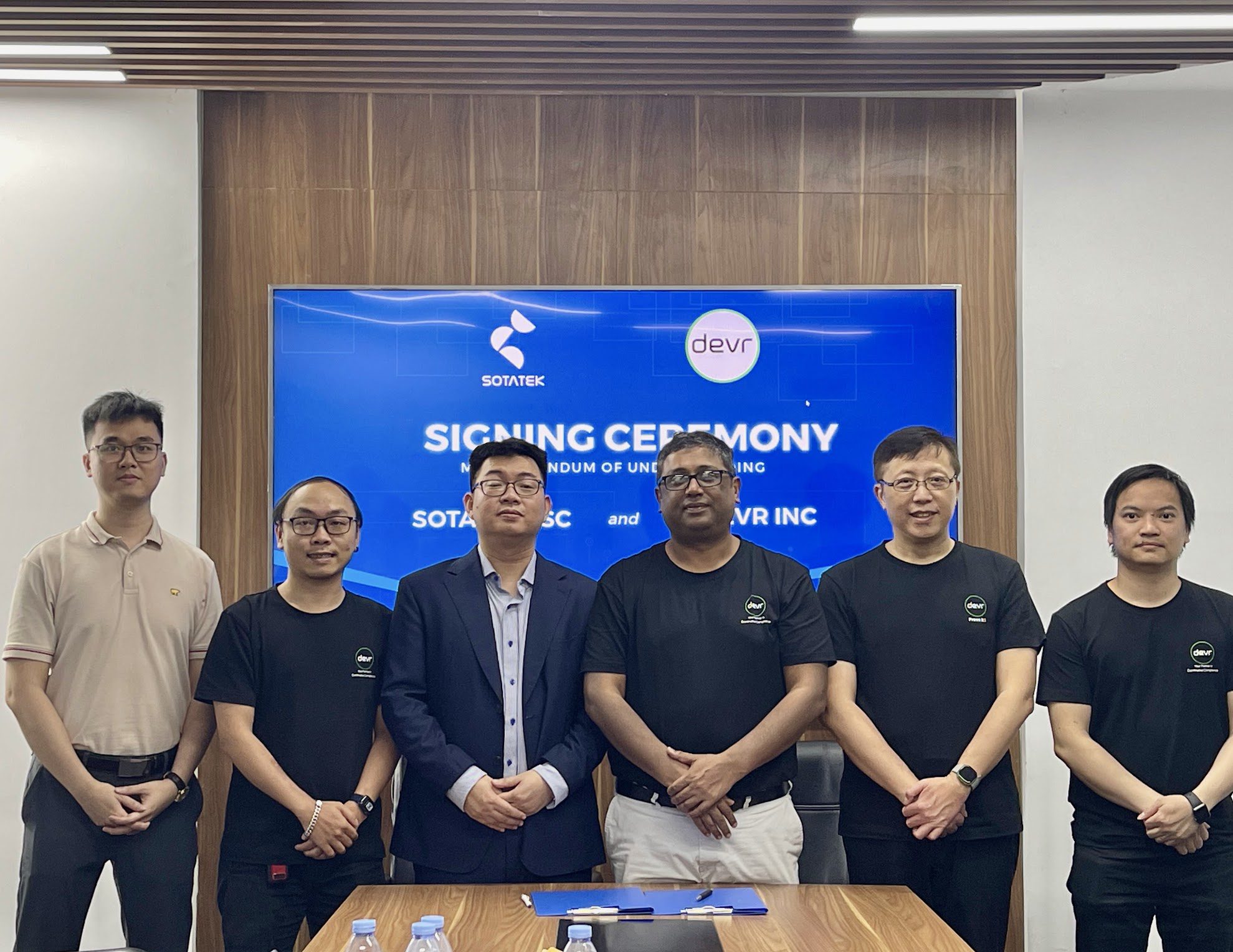 MOU Signing Ceremony between SotaTek and Devr