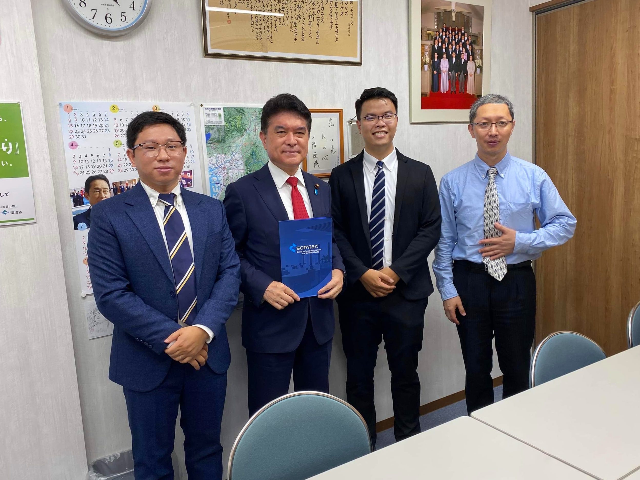 SotaTek-Japan-Welcomed-the-Japanese-Minister SotaTek-Japan-Welcomed-the-Japanese-Minister